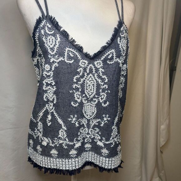 Endless Rose Sequin Embroidered Floral Sleeveless Top Womens Going Out NWOT - Picture 2 of 7